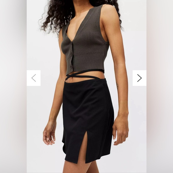 🎉 NEW @MOTEL MINI SKIRT black from Urban XXS ‼️ WORN ONCE PERFECT CONDITION - Picture 5 of 5